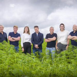 Van Wijnen Gorredijk, Hempflax, Kingspan en GreenDutch lanceren eerste gevalideerde project met isolatiemateriaal van hennepteelt in Nederland